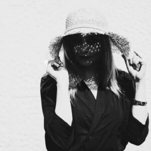 Black and WhiteSample